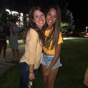 Meet your Posher, Tia